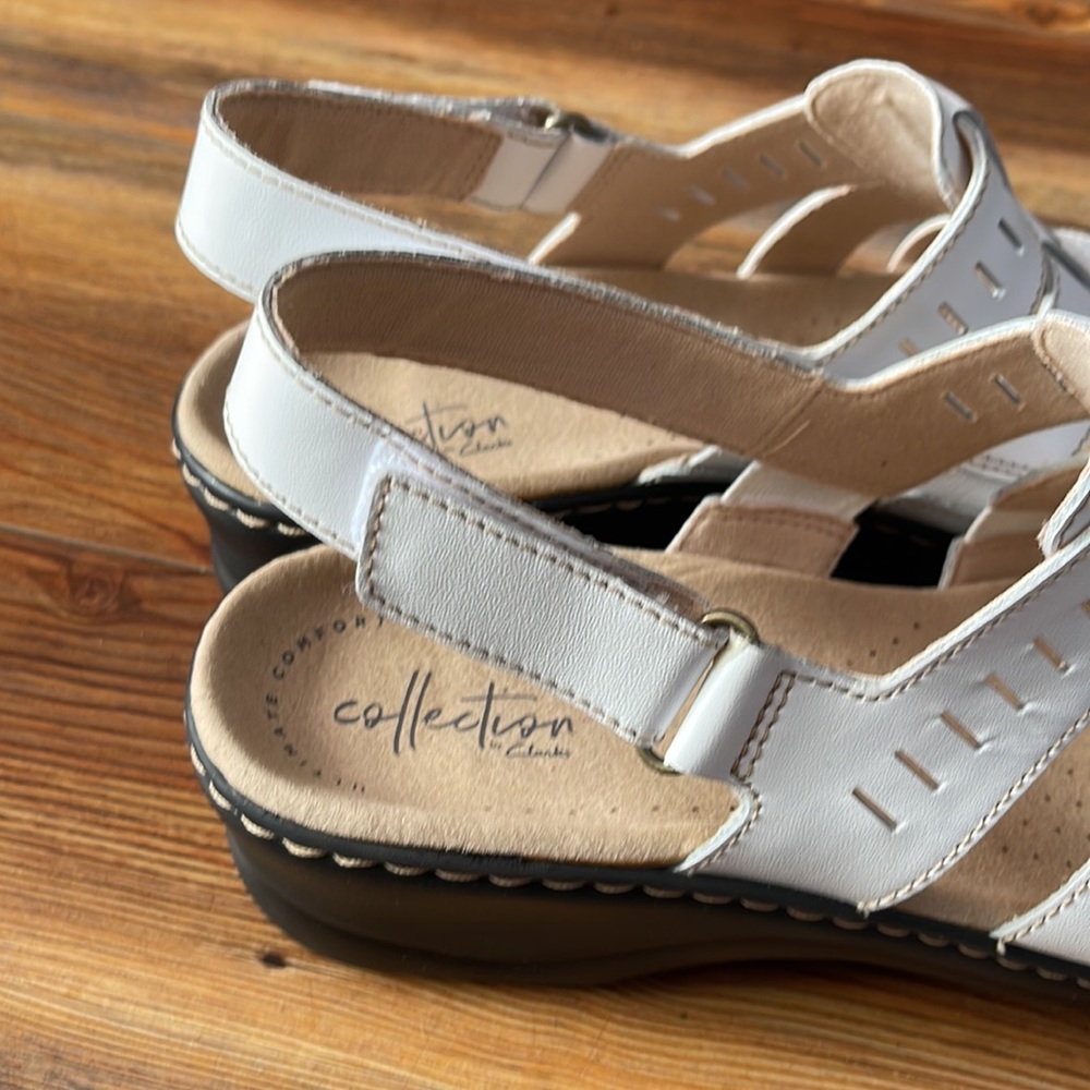 Clarks Lexi Qwin 10 M White Leather Sandals Wedge Heels Velcro Comfort Shoes - Picture 9 of 10